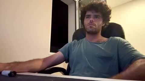 Snapshot of berltex chatting on 10-19-25, 02:23 Berltex online show from 10-19-25, 02:23