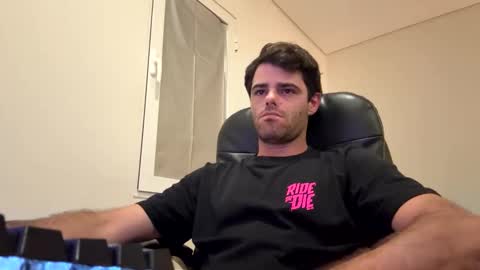 Berltex online show from 11-28-25, 03:31