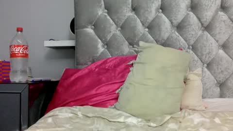 tixxie  online show from 12-21-24, 05:29