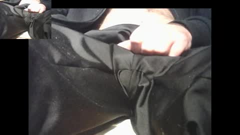 Snapshot of bernardo1968 chatting on 12-25-24, 12:48 bernardo1968 online show from 12-25-24, 12:48