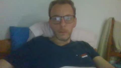 Snapshot of bernie484237 chatting on 05-07-26, 05:51 Bernie online show from 05-07-26, 05:51