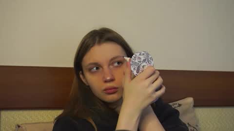 Snapshot of berniecebotras chatting on 11-30-25, 08:13 Eve online show from 11-30-25, 08:13