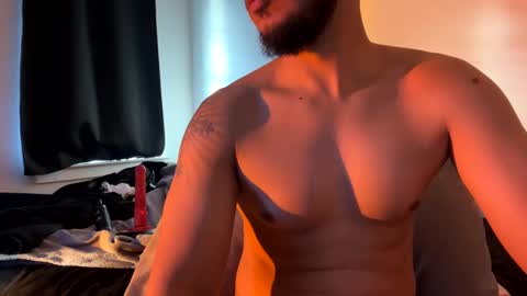 Snapshot of berriess_ chatting on 01-08-25, 01:31 berriess_ online show from 01-08-25, 01:31