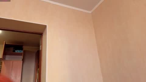 Hi Im NikaComing back online on Monday 3 online show from 03-04-26, 11:38