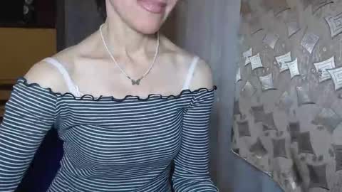 Snapshot of berry2024 chatting on 11-27-25, 06:15 berry2024 online show from 11-27-25, 06:15