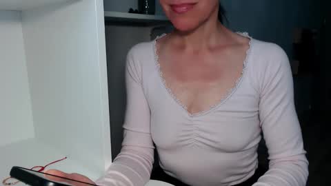Snapshot of berry2024 chatting on 05-04-26, 06:09 berry2024 online show from 05-04-26, 06:09
