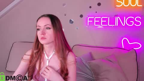 Snapshot of berta_kelly chatting on 10-17-25, 01:20 Berta online show from 10-17-25, 01:20