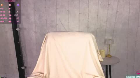 Snapshot of berta_kelly chatting on 05-08-26, 01:11 Berta online show from 05-08-26, 01:11
