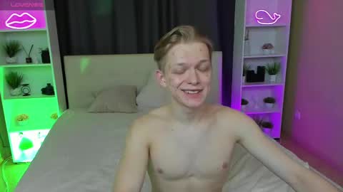 Danny and Kira online show from 02-21-25, 05:31