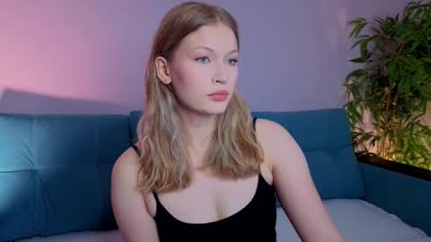 Danny and Kira online show from 10-10-25, 10:14