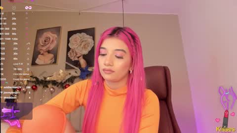 Snapshot of bestfamily chatting on 12-02-24, 03:15  Marilee online show from 12-02-24, 03:15