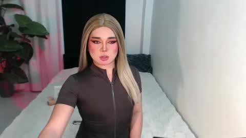 Snapshot of bestgirljulia chatting on 02-24-26, 06:33 bestgirljulia online show from 02-24-26, 06:33