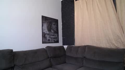 bestmuscle online show from 12-21-25, 04:36