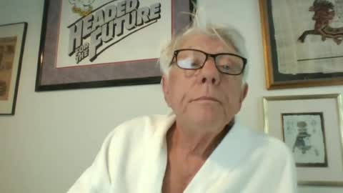 Snapshot of bestshot1951 chatting on 06-17-26, 11:45 bestshot1951 online show from 06-17-26, 11:45