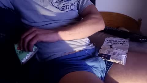 Snapshot of betelik7 chatting on 10-10-25, 11:15 betelik7 online show from 10-10-25, 11:15