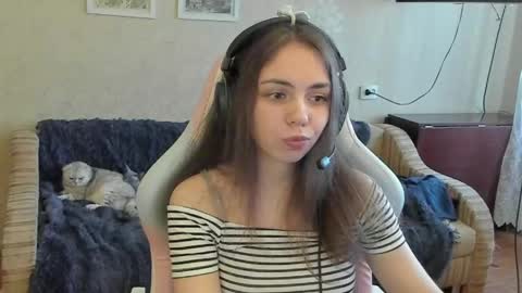 bethany_tease online show from 04-16-26, 12:28