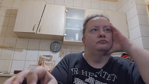 bethnorth online show from 04-04-26, 02:32