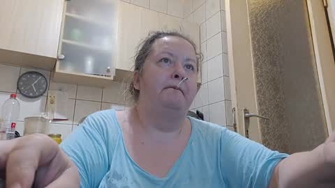 bethnorth online show from 04-21-26, 02:04