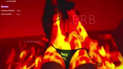 Snapshot of betsabe_butlers_ chatting on 02-18-25, 03:42  Automatic Espresso Coffee Maker50000tkns left    online show from 02-18-25, 03:42