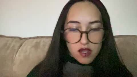 Snapshot of betsabe_butlers_ chatting on 09-17-25, 01:29  Automatic Espresso Coffee Maker50000tkns left    online show from 09-17-25, 01:29