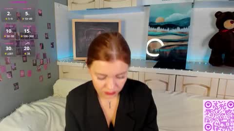 Snapshot of betty_baker1 chatting on 09-13-25, 02:00 Betty online show from 09-13-25, 02:00