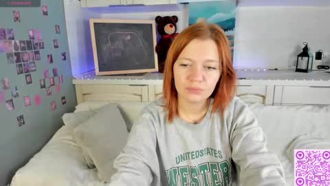 Snapshot of betty_baker1 chatting on 09-19-25, 03:08 Betty online show from 09-19-25, 03:08