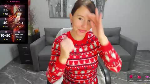 Snapshot of betty_jone chatting on 01-14-26, 06:41 Betty online show from 01-14-26, 06:41