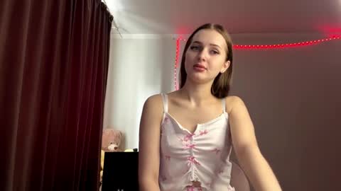 Emily  Stream every day  online show from 04-14-26, 04:07