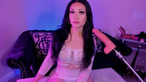 NatashaxoBangs online show from 09-12-25, 04:45