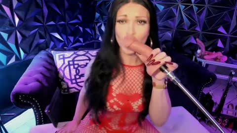 NatashaxoBangs online show from 09-28-25, 10:59