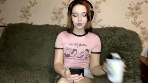 Snapshot of bettyemaixner chatting on 04-14-26, 03:51 Tessa online show from 04-14-26, 03:51