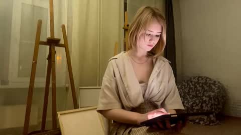 Hinata online show from 02-13-26, 01:18