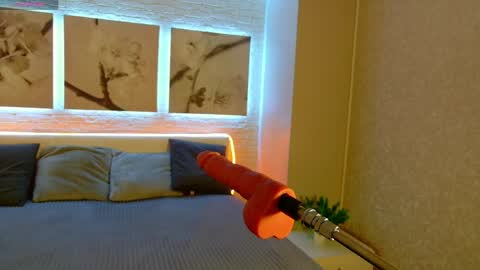 Betty online show from 04-04-26, 08:17