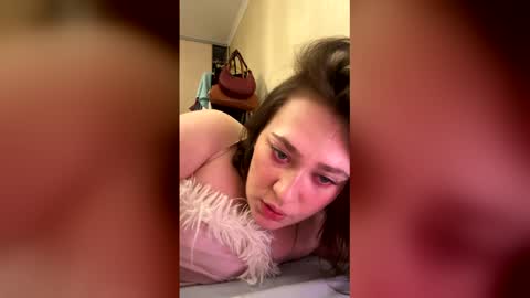 bettysquirtson online show from 12-21-25, 03:02