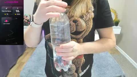 Mila Sweet online show from 11-13-25, 04:55