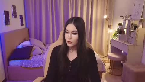 Katie online show from 06-19-26, 08:51