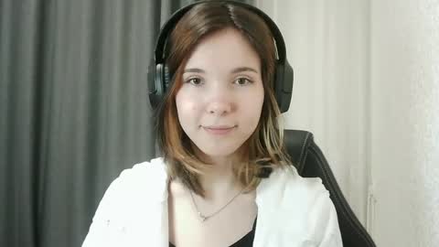 Snapshot of beulabejerano chatting on 04-14-26, 05:52 Ruby online show from 04-14-26, 05:52