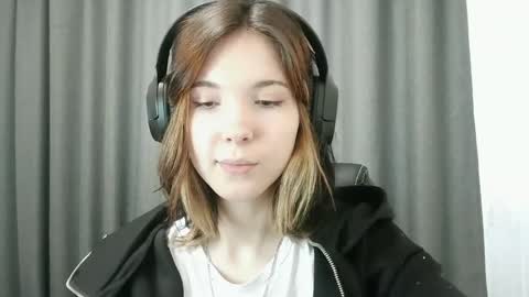Snapshot of beulabejerano chatting on 04-19-26, 02:05 Ruby online show from 04-19-26, 02:05