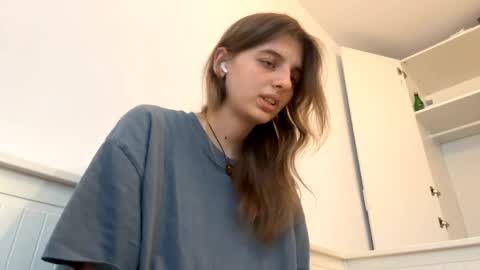 Lina online show from 06-07-26, 05:27