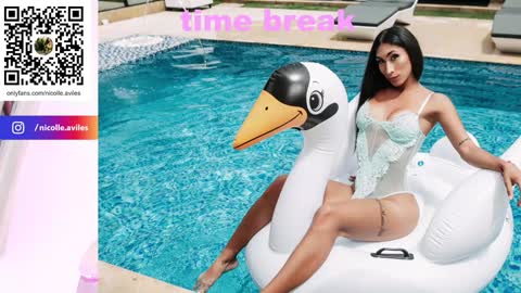 Nicolle Aviles online show from 12-11-24, 12:34