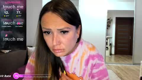   BeyonceDoll       Twitter DollBeyonce    online show from 09-11-25, 06:08