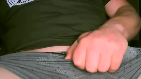 Snapshot of bfd10324567 chatting on 11-09-25, 09:18 bfd10324567 online show from 11-09-25, 09:18