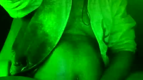 Snapshot of bff405 chatting on 02-08-26, 09:13 BigFreakyFreaky online show from 02-08-26, 09:13
