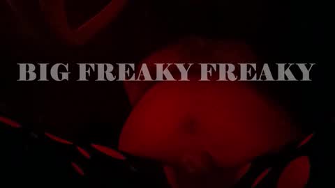 Snapshot of bff405 chatting on 02-12-26, 10:10 BigFreakyFreaky online show from 02-12-26, 10:10