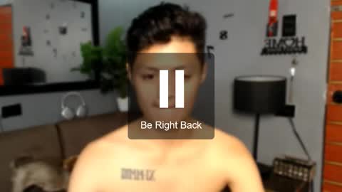 bhillrhey121103 online show from 11-18-25, 09:58