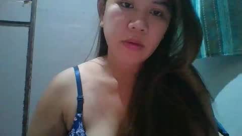 Snapshot of bhubbles chatting on 02-23-26, 11:07 bhubbles online show from 02-23-26, 11:07