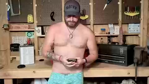 bi_bi_guy online show from 10-10-25, 12:31