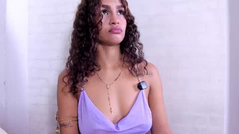 bianca_angel_ online show from 07-10-26, 06:54
