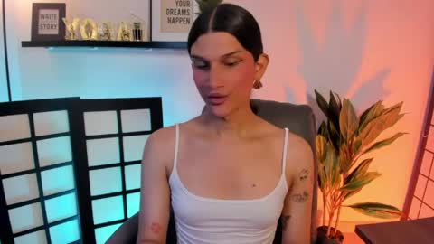 Snapshot of bianca_baldwin01 chatting on 05-11-26, 09:45 bianca_baldwin01 online show from 05-11-26, 09:45
