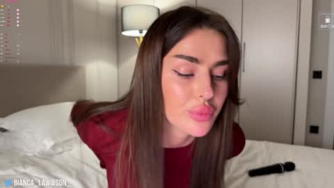 Snapshot of bianca_lawwson_ chatting on 01-12-25, 01:42 Bianca online show from 01-12-25, 01:42